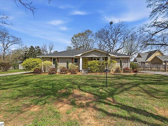 2nd image of 503 S Main St