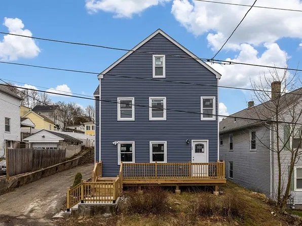 29 Church St #1, Spencer, MA 01562