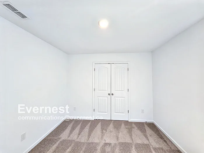 4039 Meredith Woods Ln — Photo 14