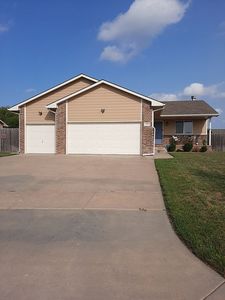 2202 S Upland Hills St, Wichita, KS, 67235