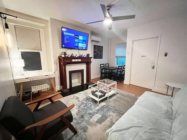 512 E 29th St, Brooklyn, NY 11210