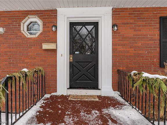 3rd image of 6829 Katahdin Dr