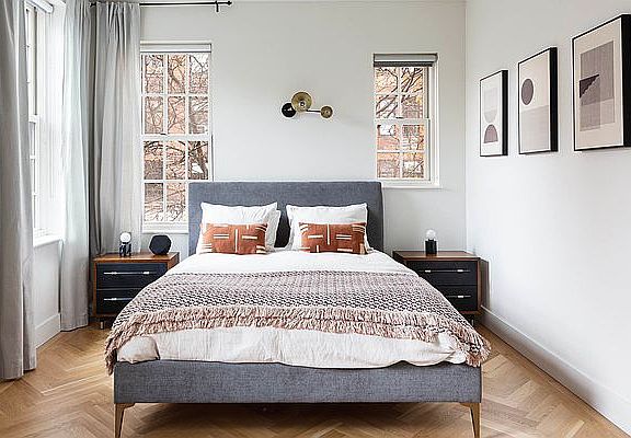 4th image of 463 W 24th St #3R