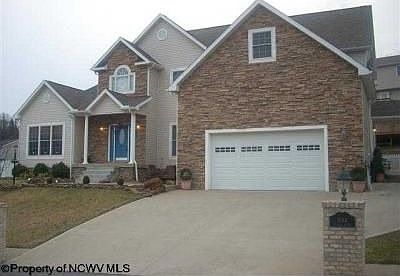 1st image of 1064 Autumn Ave