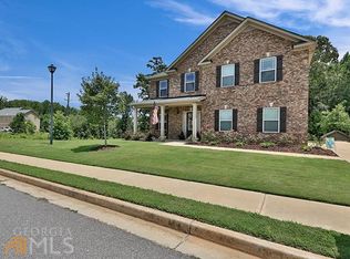 34 Torero Trl, Newnan, GA 30263
