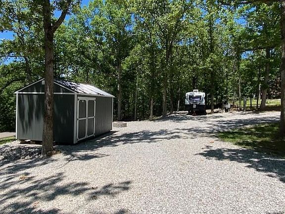 3rd image of 1032 Port Perry Dr