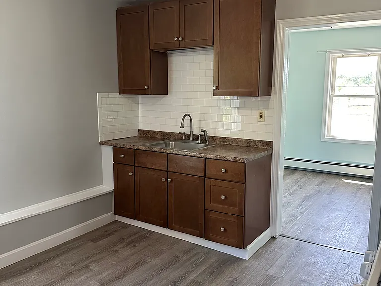 38 Taunton Ave #2 — Photo 2