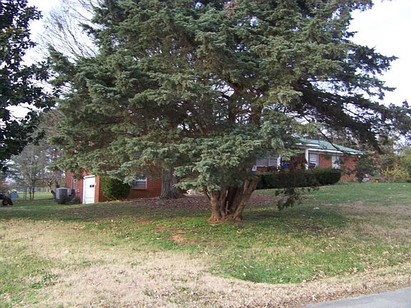 3rd image of 2649 Tellico St