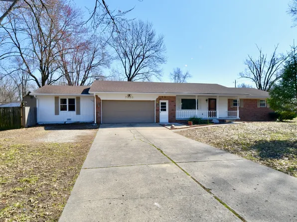 7953 Forest Park Dr, Indianapolis, IN 46217
