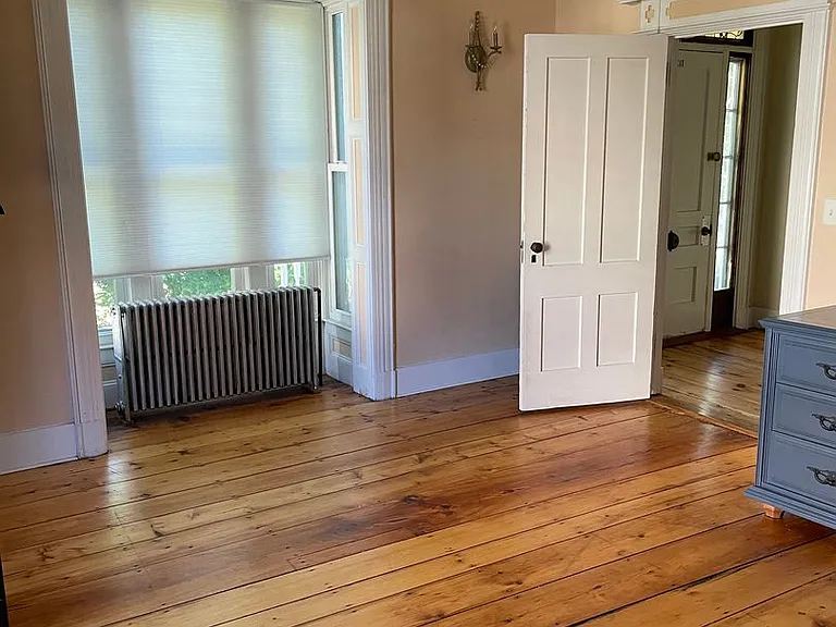 1 Green St — Photo 2
