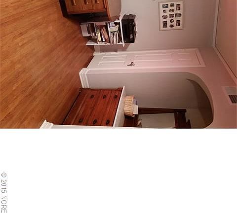 2nd image of 1328 S Winston Ave
