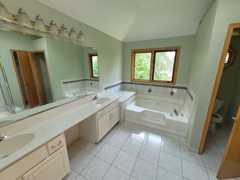 1st image of 10868 S Cook Ave