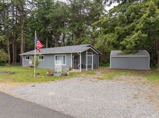 42737 Ellmor Ln, Port Orford, OR 97465