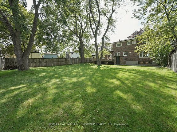 2nd image of 433 Port Union Rd