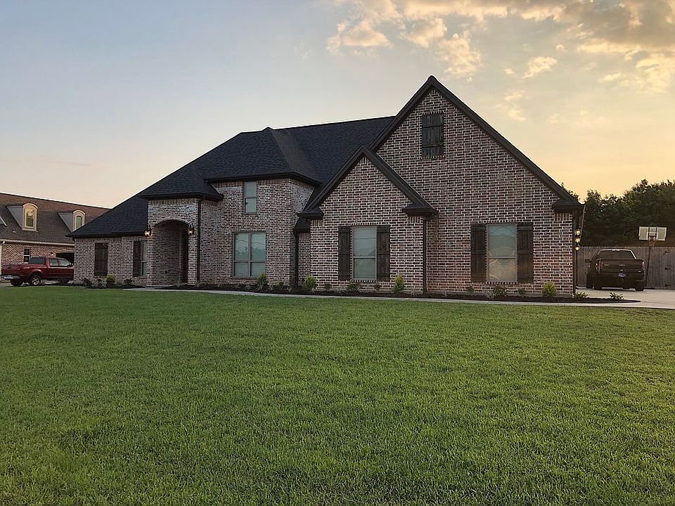 1st image of 230 Colonial Estates Dr