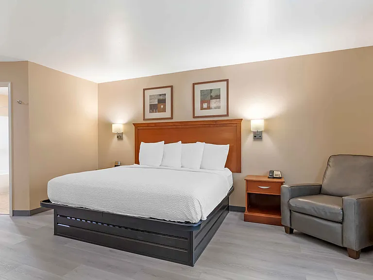 Studio Suite - 1 King Bed