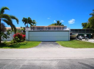 216 S Airport Rd, Plantation Key, FL 33070