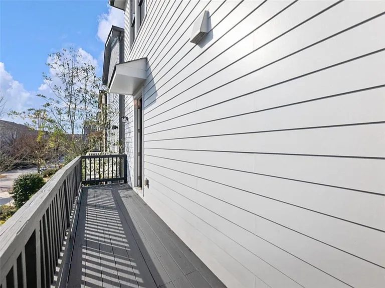 378 Bill Kennedy Way SE — Photo 55