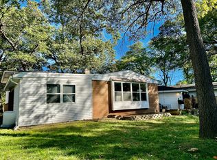 17308 Forestway Dr, East Hazel Crest, IL 60429