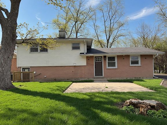 2nd image of 19050 John Ave