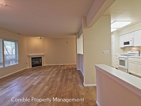3rd image of 342 102nd Ave SE APT 115