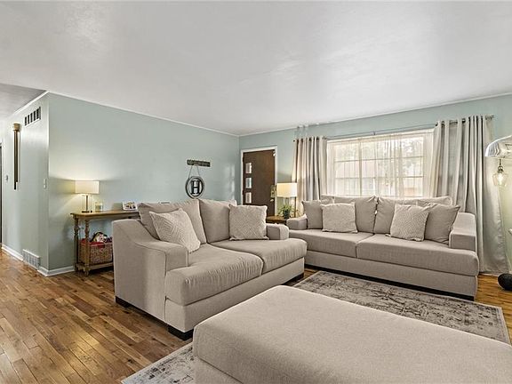 4th image of 5518 Saida Ave