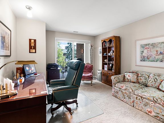 4th image of 5 Oak Brook Club Dr APT S306