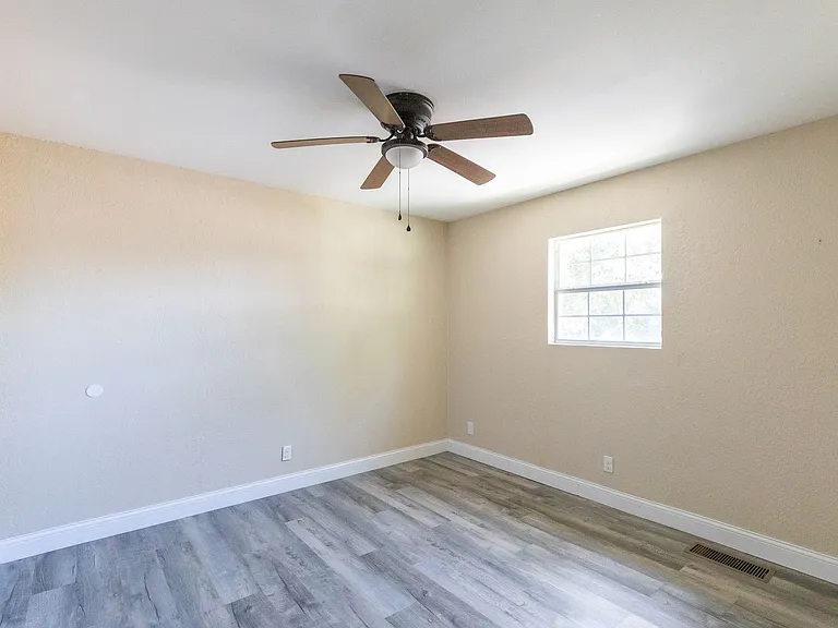 701 S Marsh St — Photo 15
