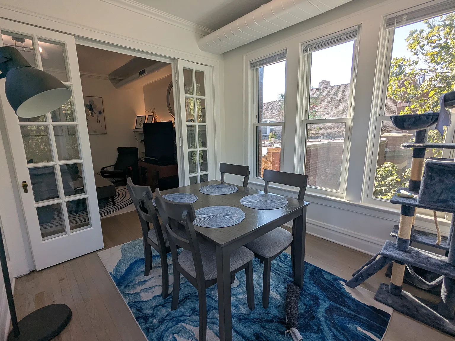 3 bed, 1200 sqft, $3,195 — Photo 4