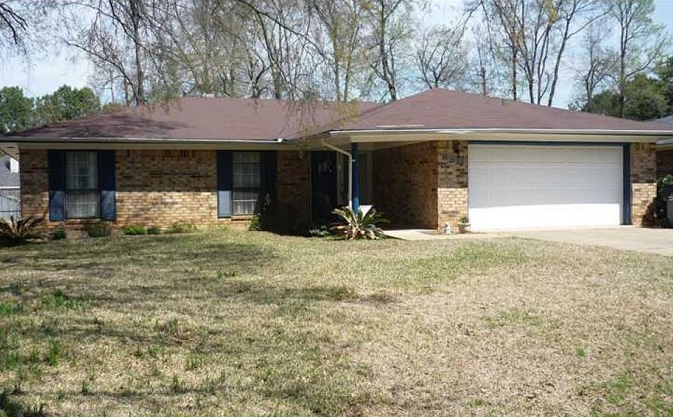 1st image of 8917 Hollow Bluff Dr