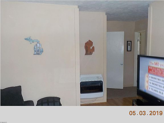 5th image of 1603 S Shore Dr