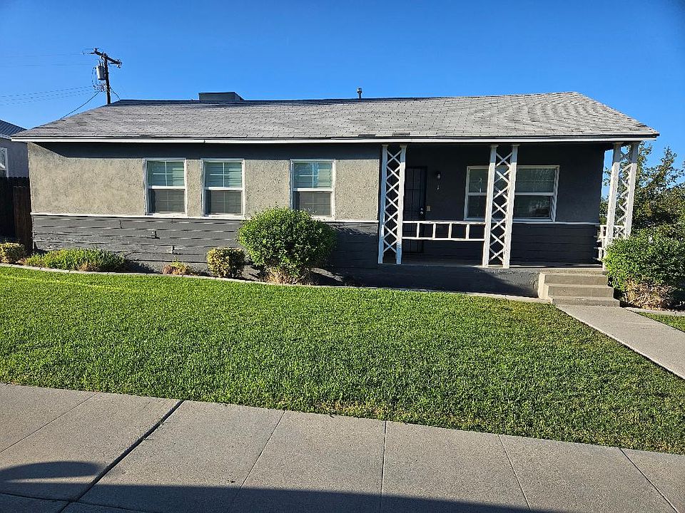 2nd image of 1 Cypress Ln