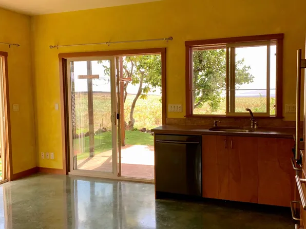 (undisclosed Address), Makawao, HI 96768