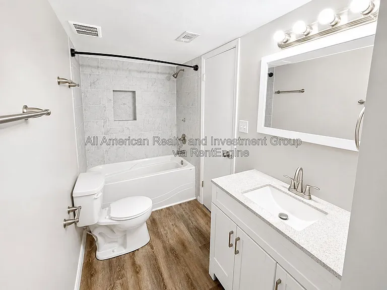 1235 Walter Ave — Photo 9