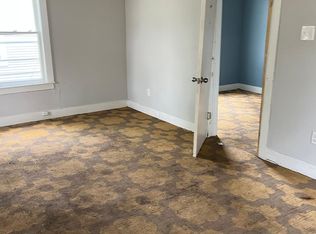 2226 W Poplar St, San Antonio, TX 78207