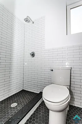 Rented by EXR | media 43