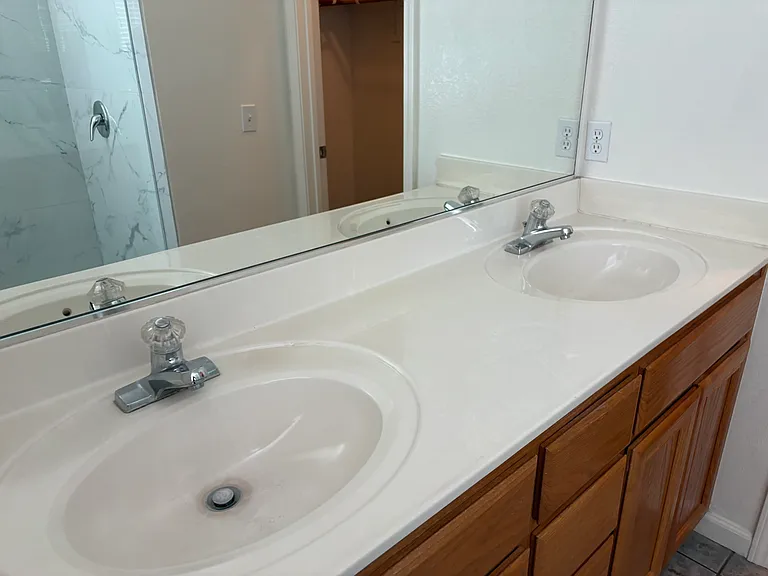 1594 Sierra Creek Dr — Photo 6