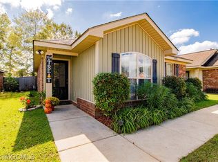 8985 Spring Grv N, Mobile, AL 36695