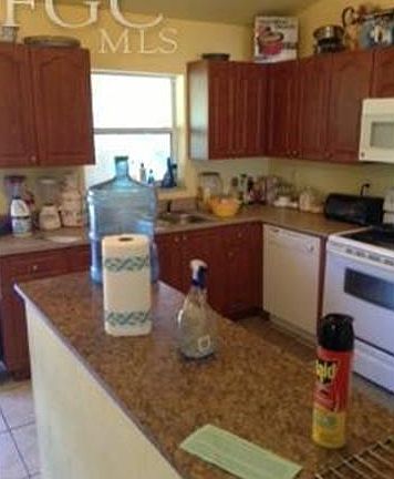 4th image of 608 Bell Blvd S