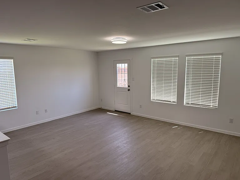 7808 Marion Downs Trl — Photo 7