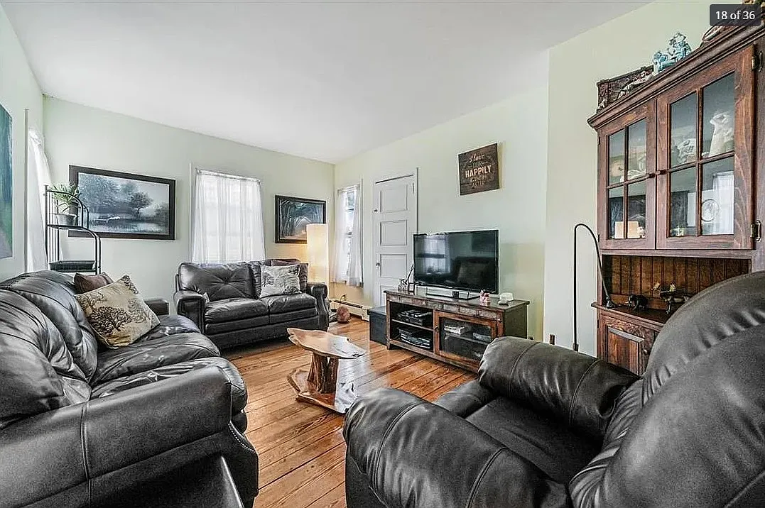 Building Photo - 78 E Maple Ave #B