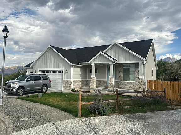 2nd image of 1185 W Rinton Cir