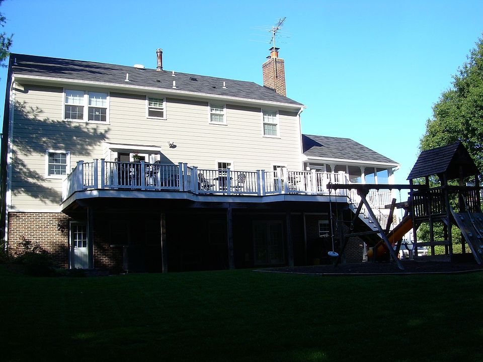 2nd image of 2817 Rifle Ridge Rd