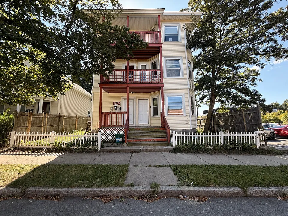 2 Shirley St #1
