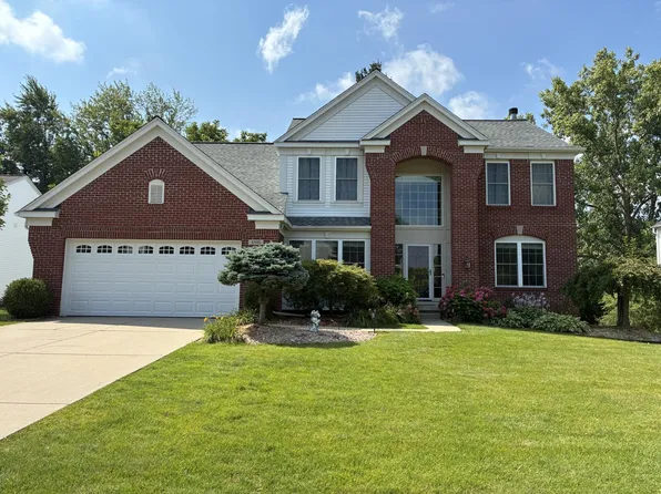4500 Toulouse Dr SE, Grand Rapids, MI 49546