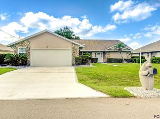 10 Chadwick Ct, Palm Coast, FL 32137