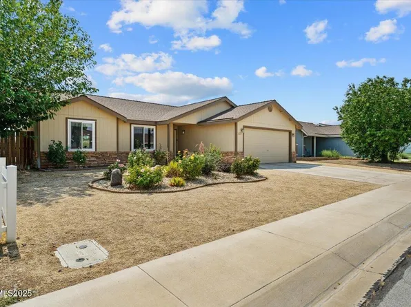 437 Trellis Dr, Fernley, NV 89408