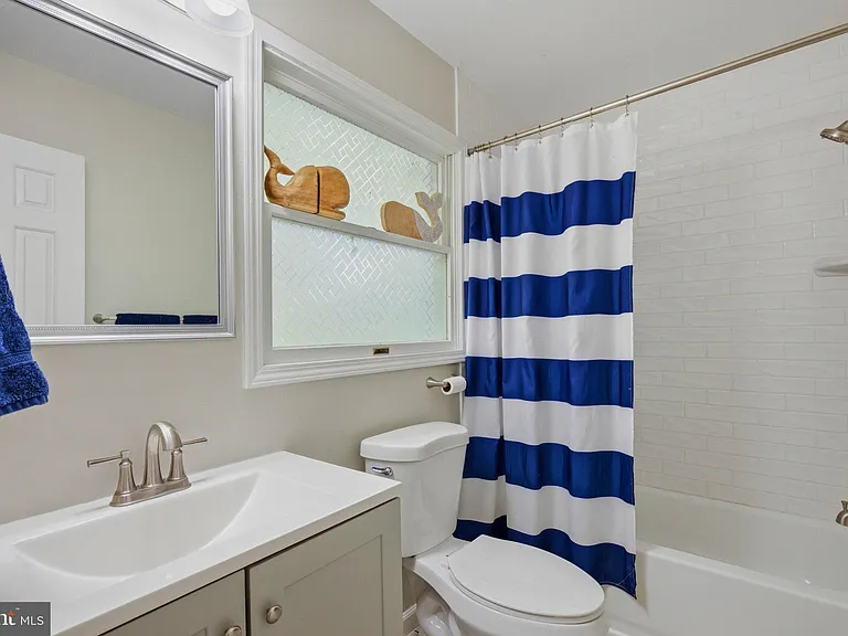 2641 Dogwood Ln — Photo 19