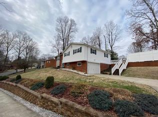 63 Verna Dr, Russell, KY 41169