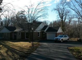 5816 Kratzville Rd, Evansville, IN 47710